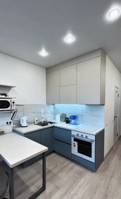 Угловая кухня на заказ с мойкой в подарок — ЛДСП, МДФ, акрил